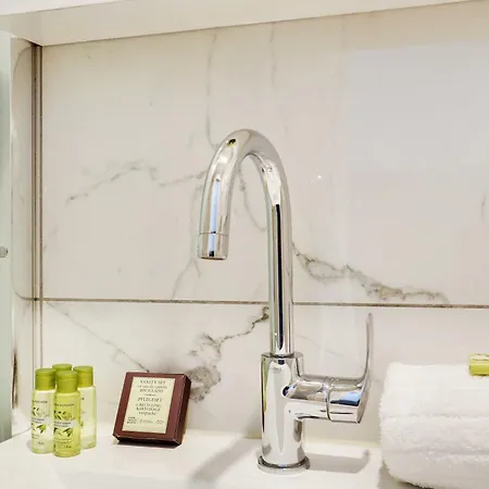 Magnificent - 4p - Near Bastille *